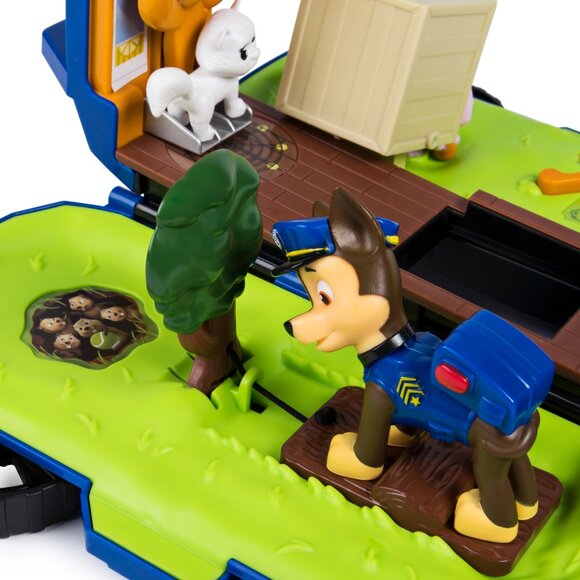 Paw Patrol, Chase’s Ride ‘n’ Rescue, Transforming 2-in-1 Playset/Police cruiser - Picture 4 of 14